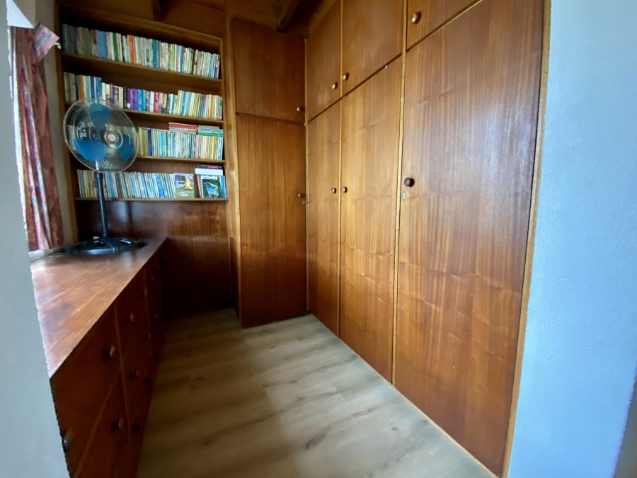 4 Bedroom Property for Sale in Hillrise Western Cape